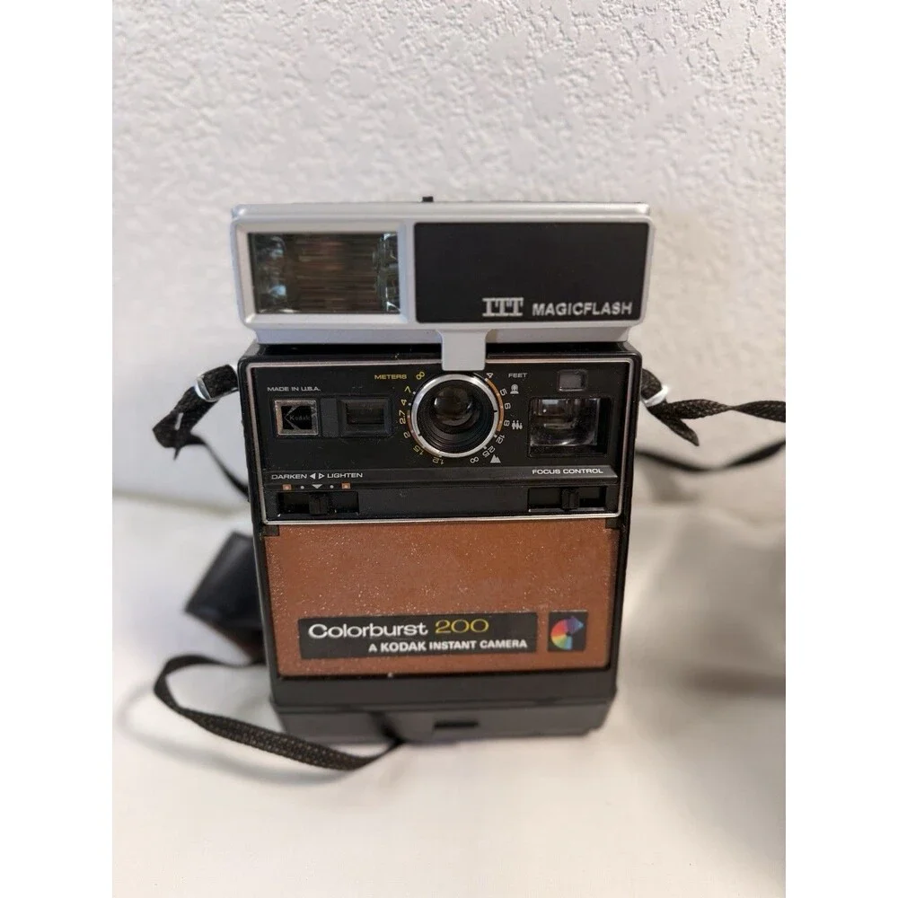 Kodak Colorburst 200 Instant Camera ITT Magicflash Caddy Case Manual Vintage
